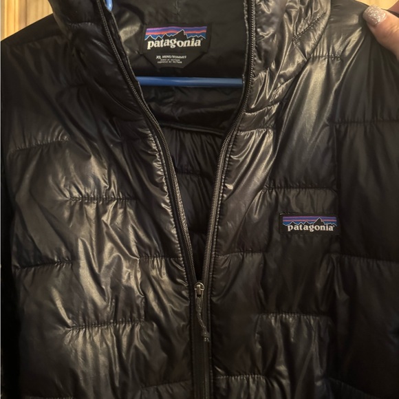 Xlarge Men’s Patagonia coat worn maybe 2 times BLk SFH - Picture 4 of 4